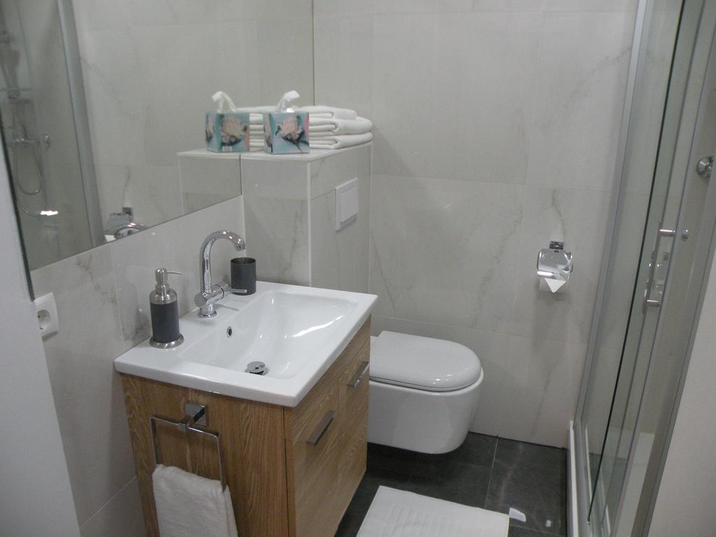 1St City Apartments Вена Экстерьер фото